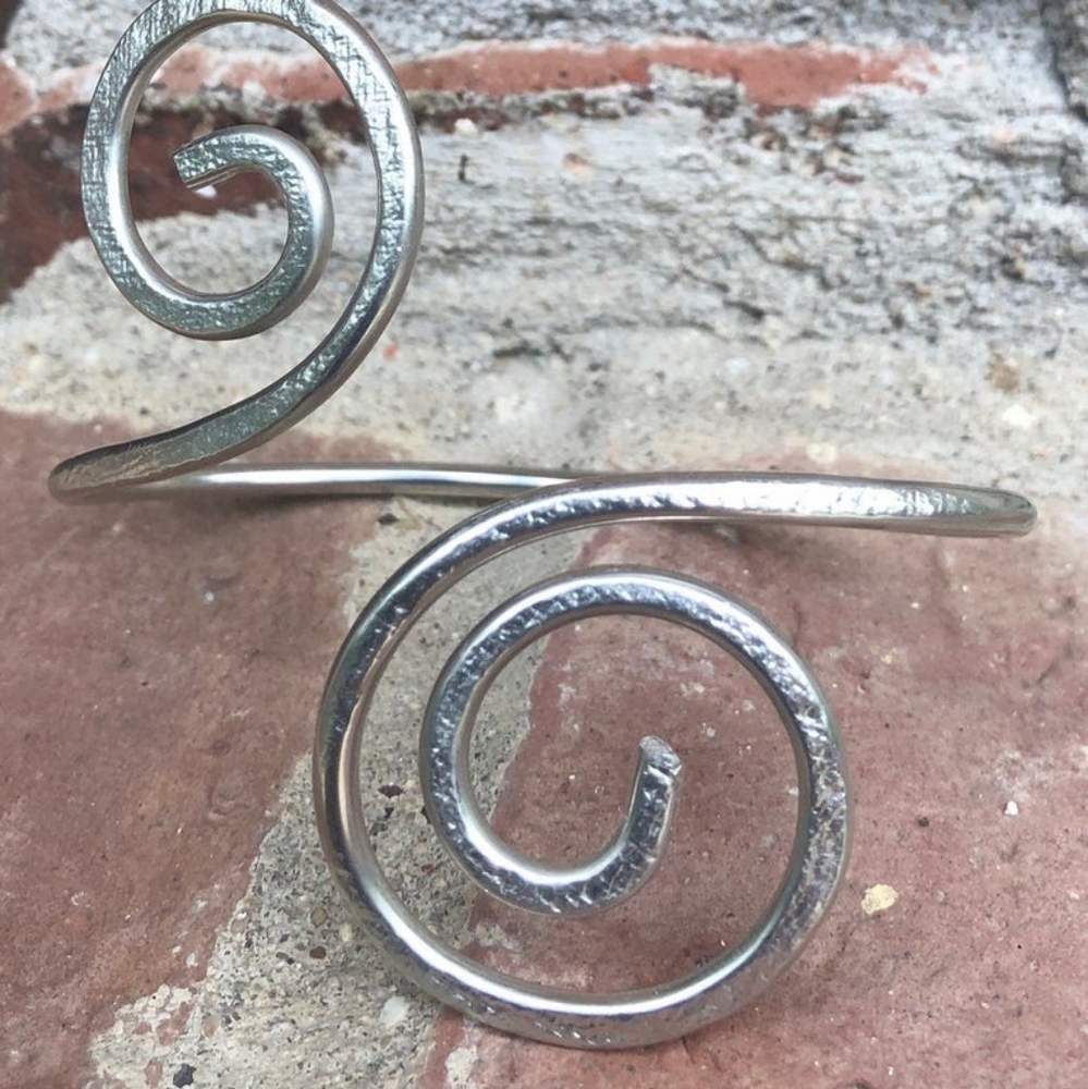 Silver Textured Swirl Bracelet - Picture 2 of 2
